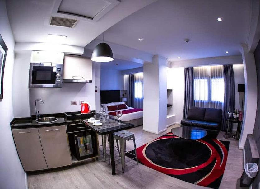 Kitchen Photo