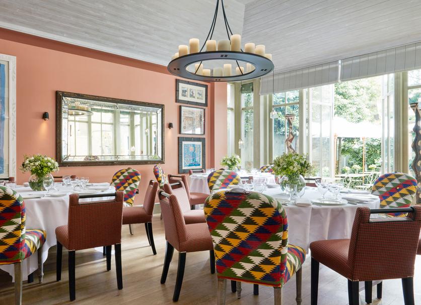 Restaurant Photo