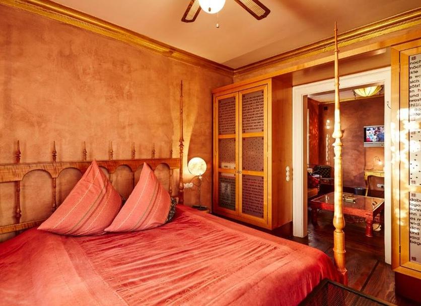 Bedroom Photo