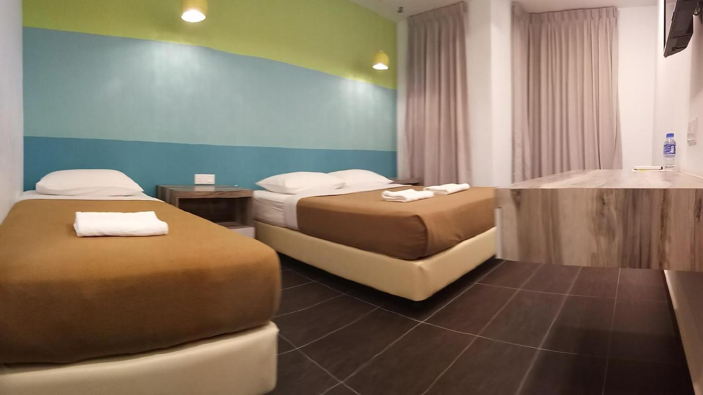 Dragon City Hotel