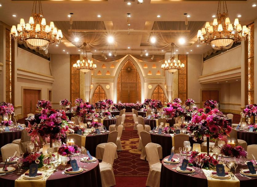 Banquet hall Photo