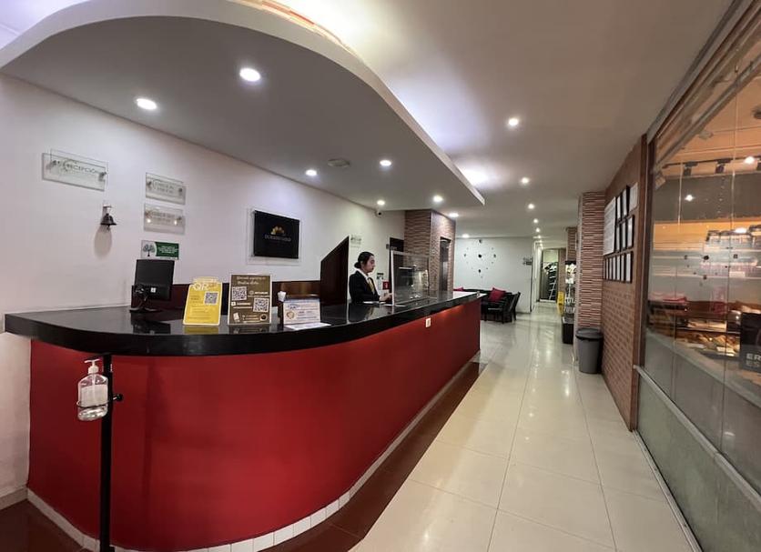 Front desk Photo