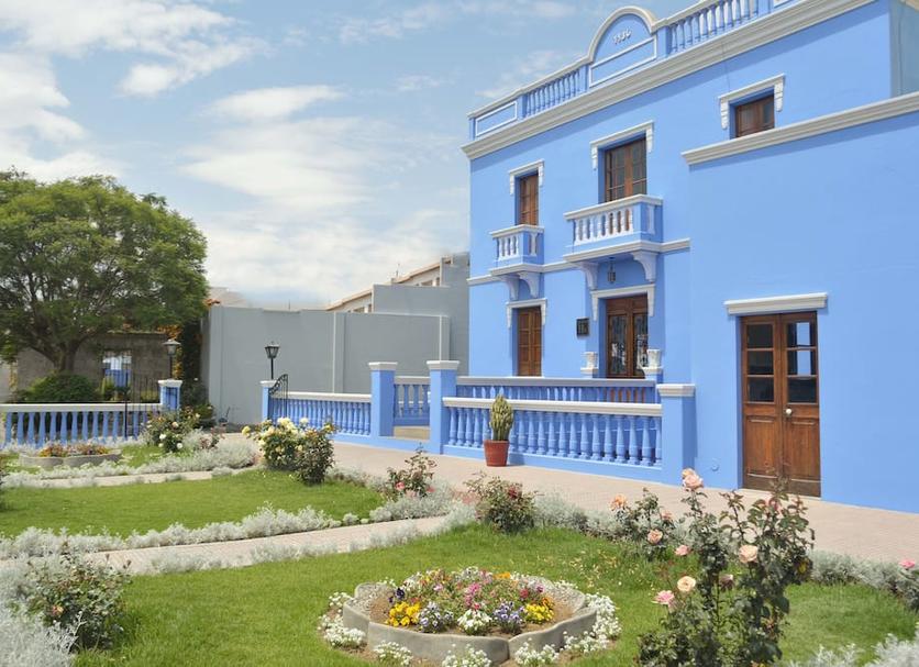 Building Photo