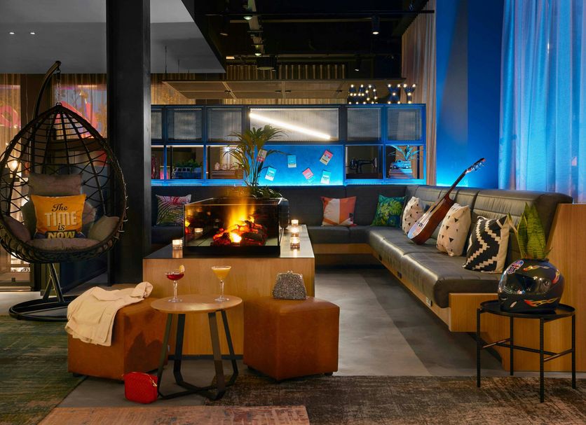 Lounge Photo