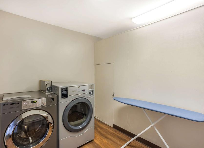 Laundry facility Photo