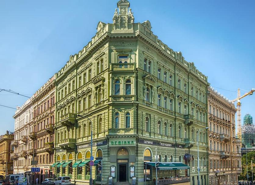 Building Photo
