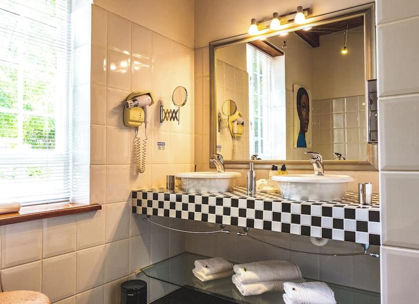 Bathroom Photo