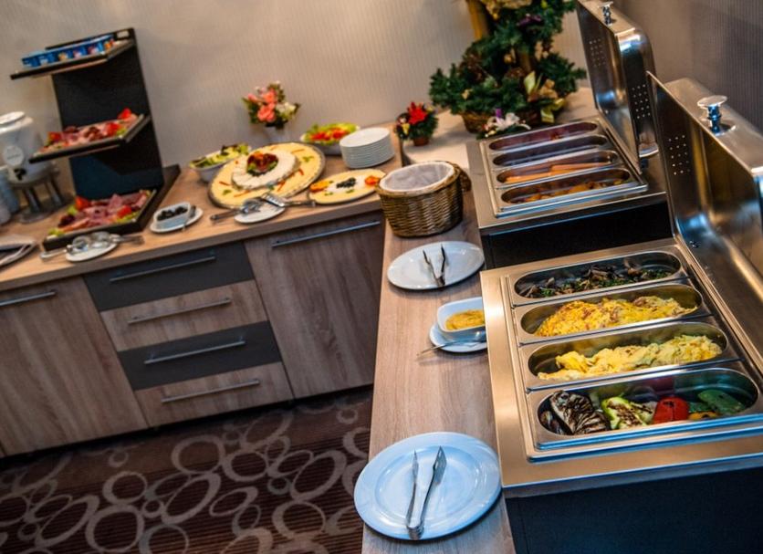 Buffet Photo