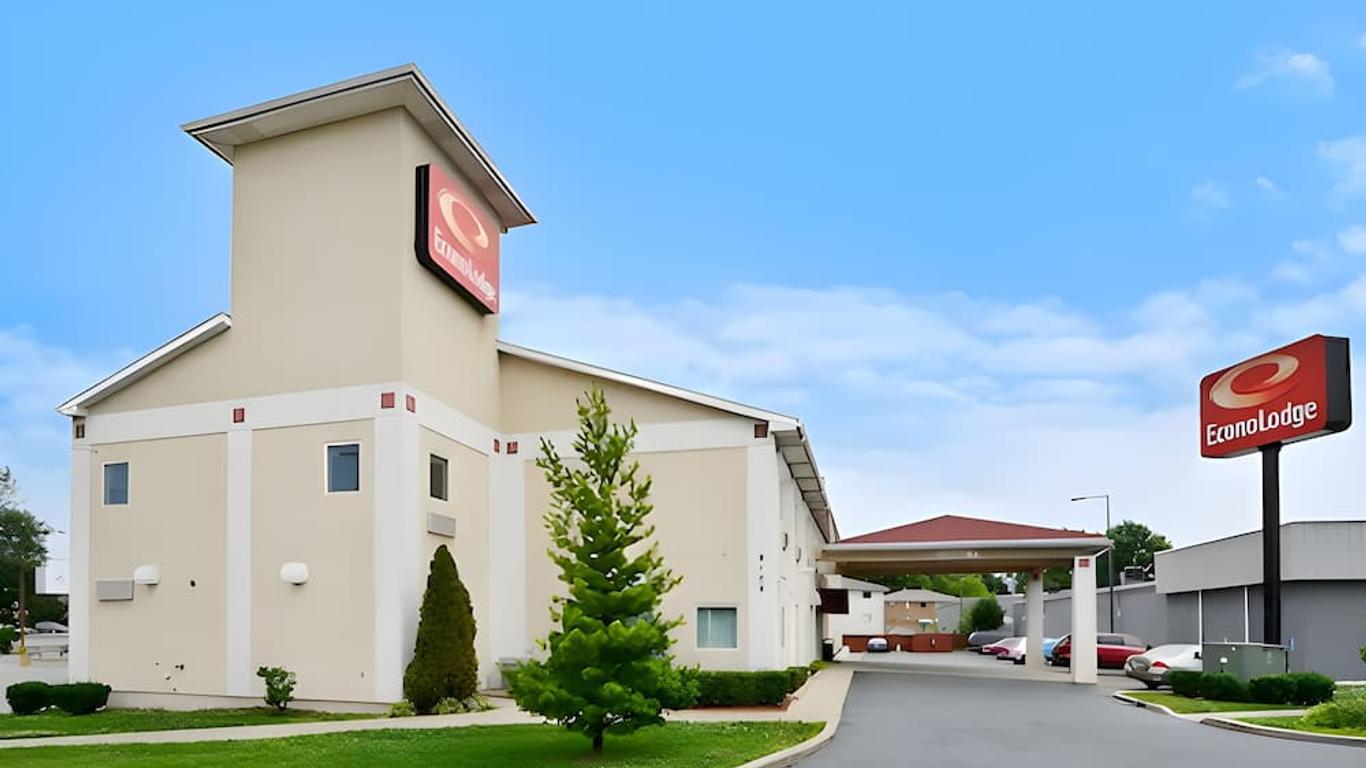 Econo Lodge Louisville Airport