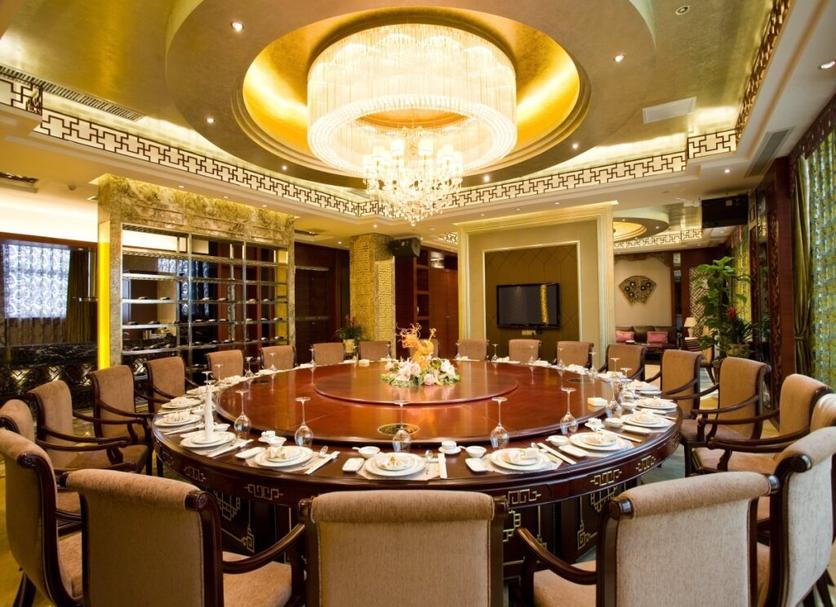 Banquet hall Photo