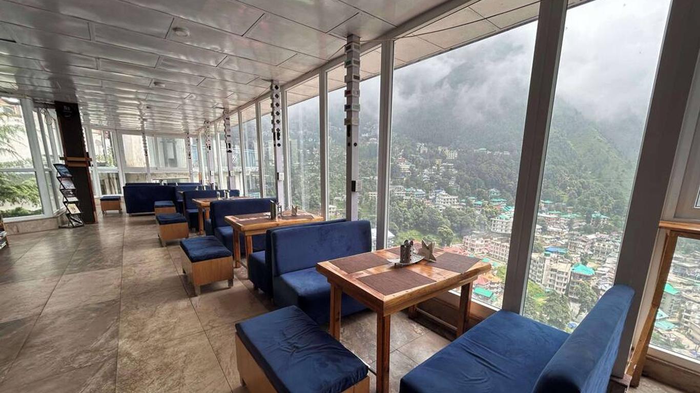 Hotel Gandhi's Paradise