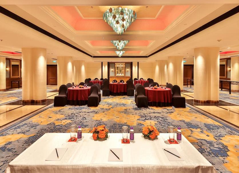 Banquet hall Photo