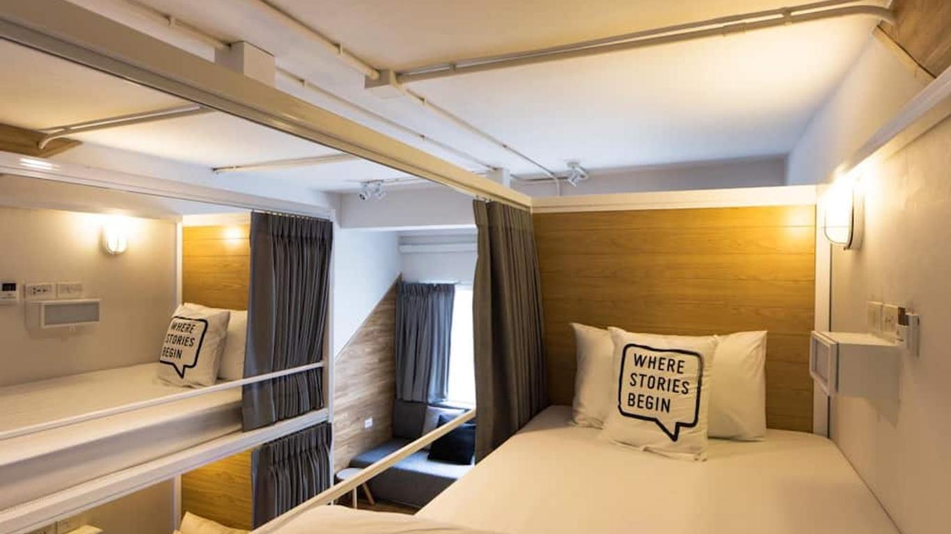 Bed One Block Hostel