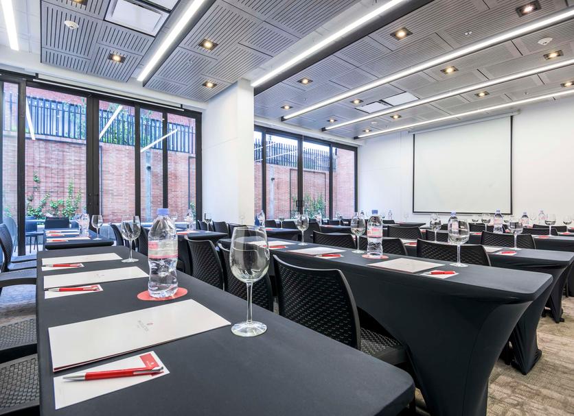 Conference room Photo