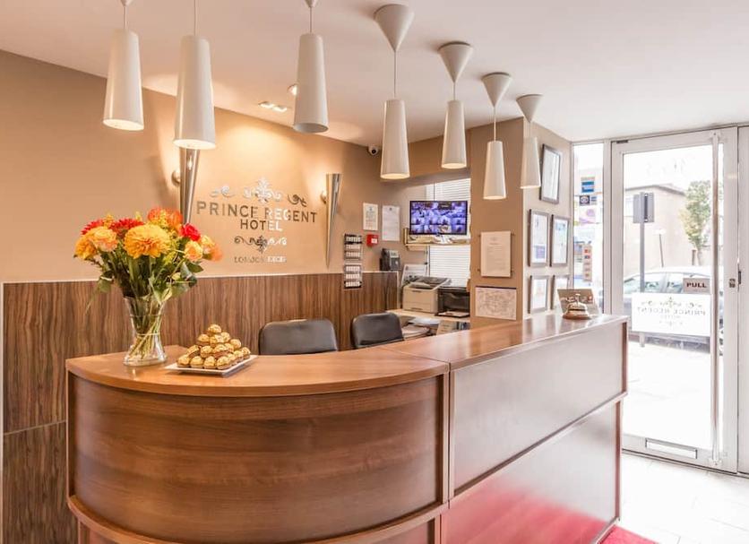 Front desk Photo