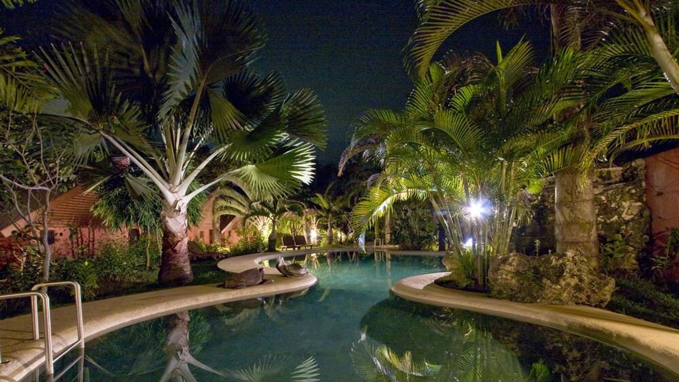 Sunset Bungalows Resort