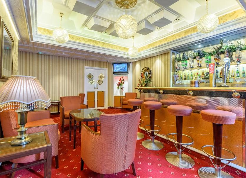 Bar Photo