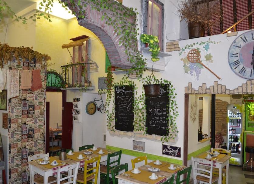 Restaurant Photo