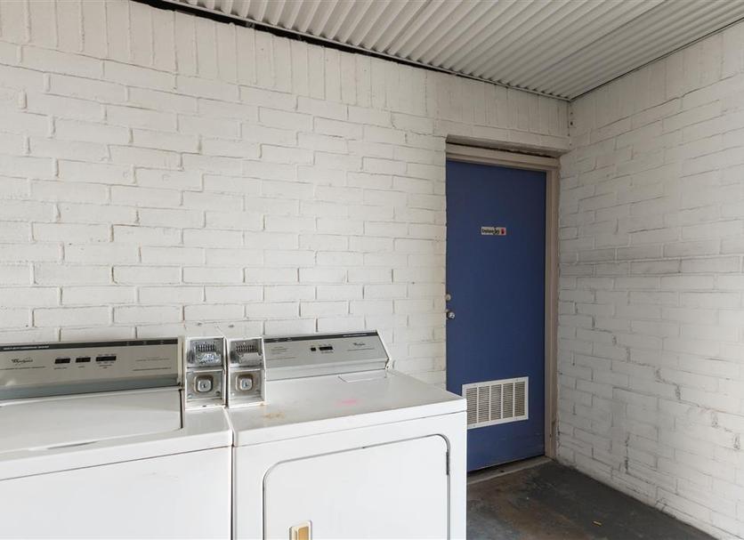 Laundry facility Photo