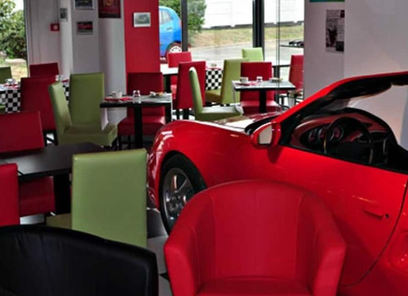 Restaurant Photo