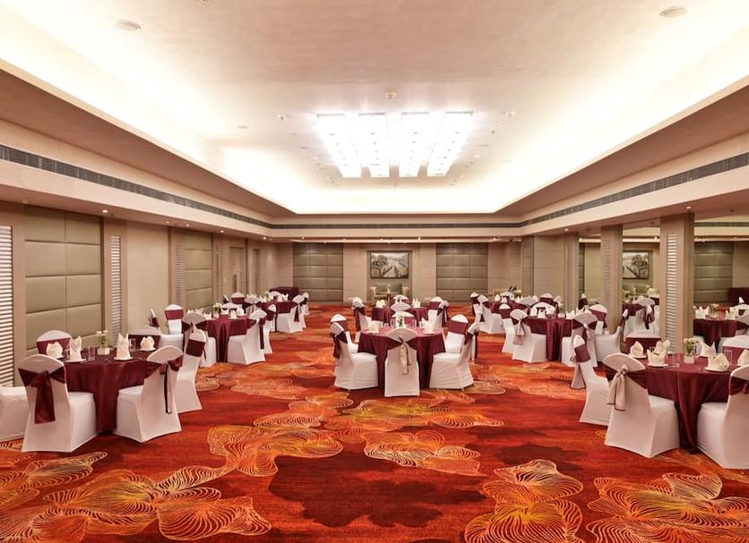 Banquet hall Photo