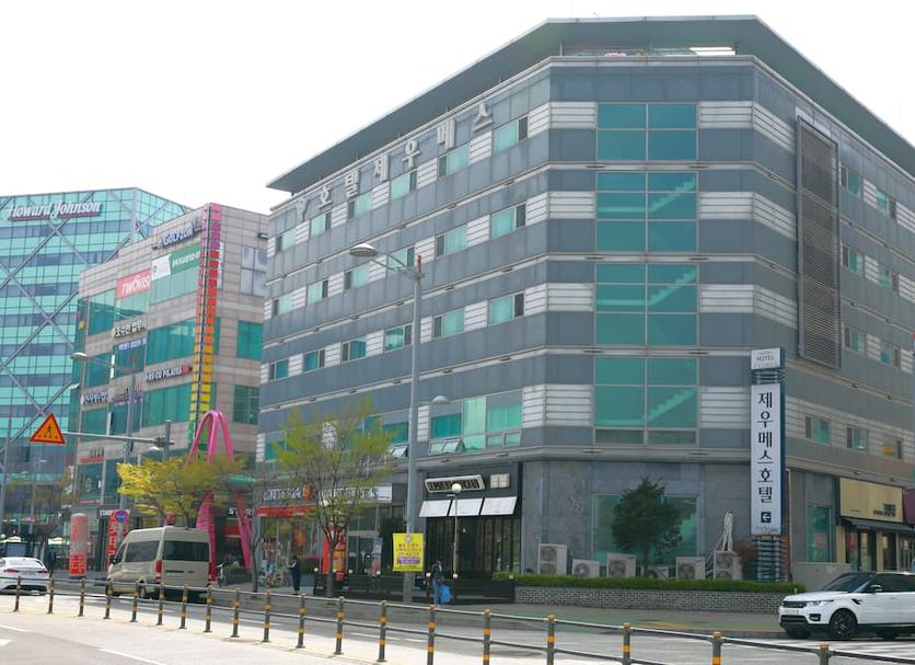 Building Photo