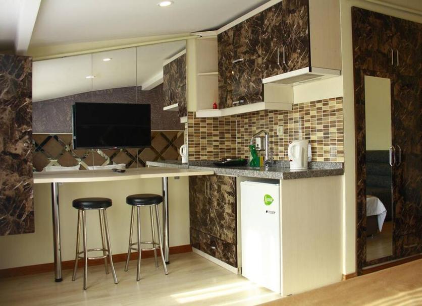 Kitchen Photo