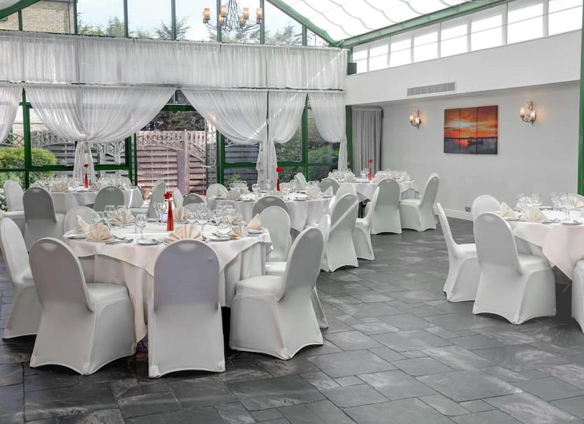 Banquet hall Photo