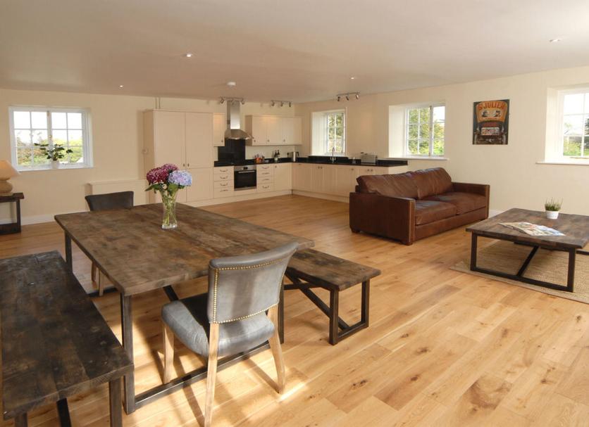 Dining room Photo
