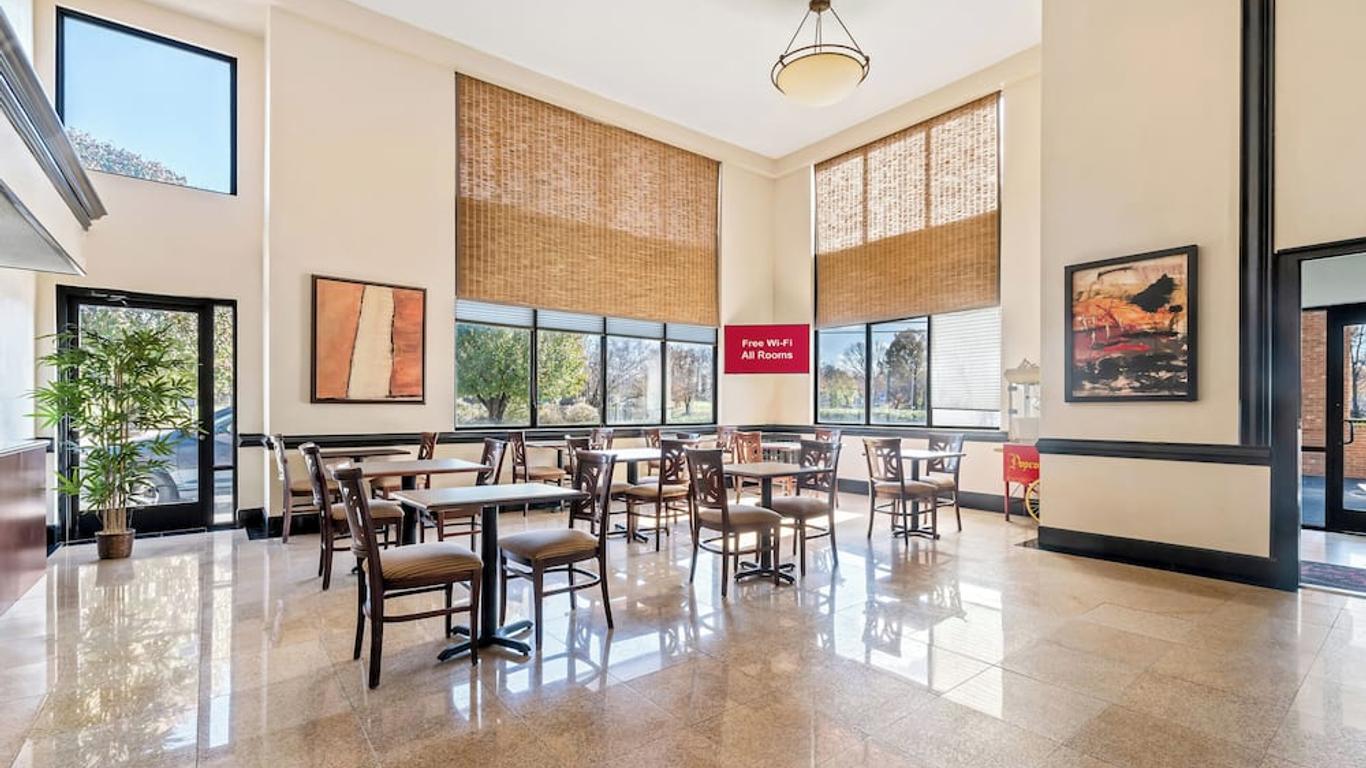 Red Roof Inn Charlotte - University