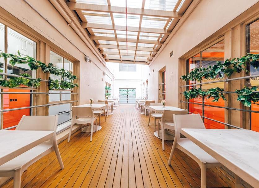 Restaurant Photo