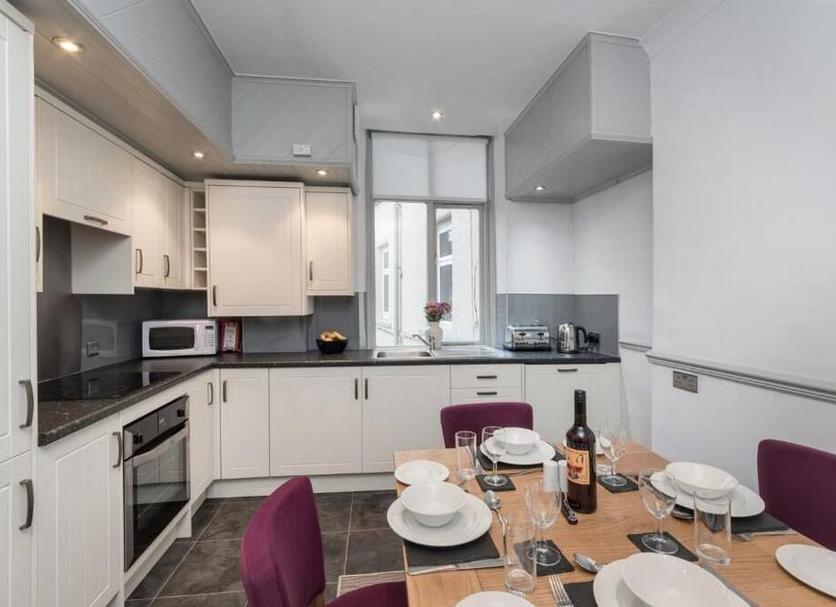 Kitchen Photo