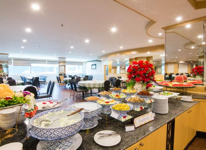 Buffet Photo