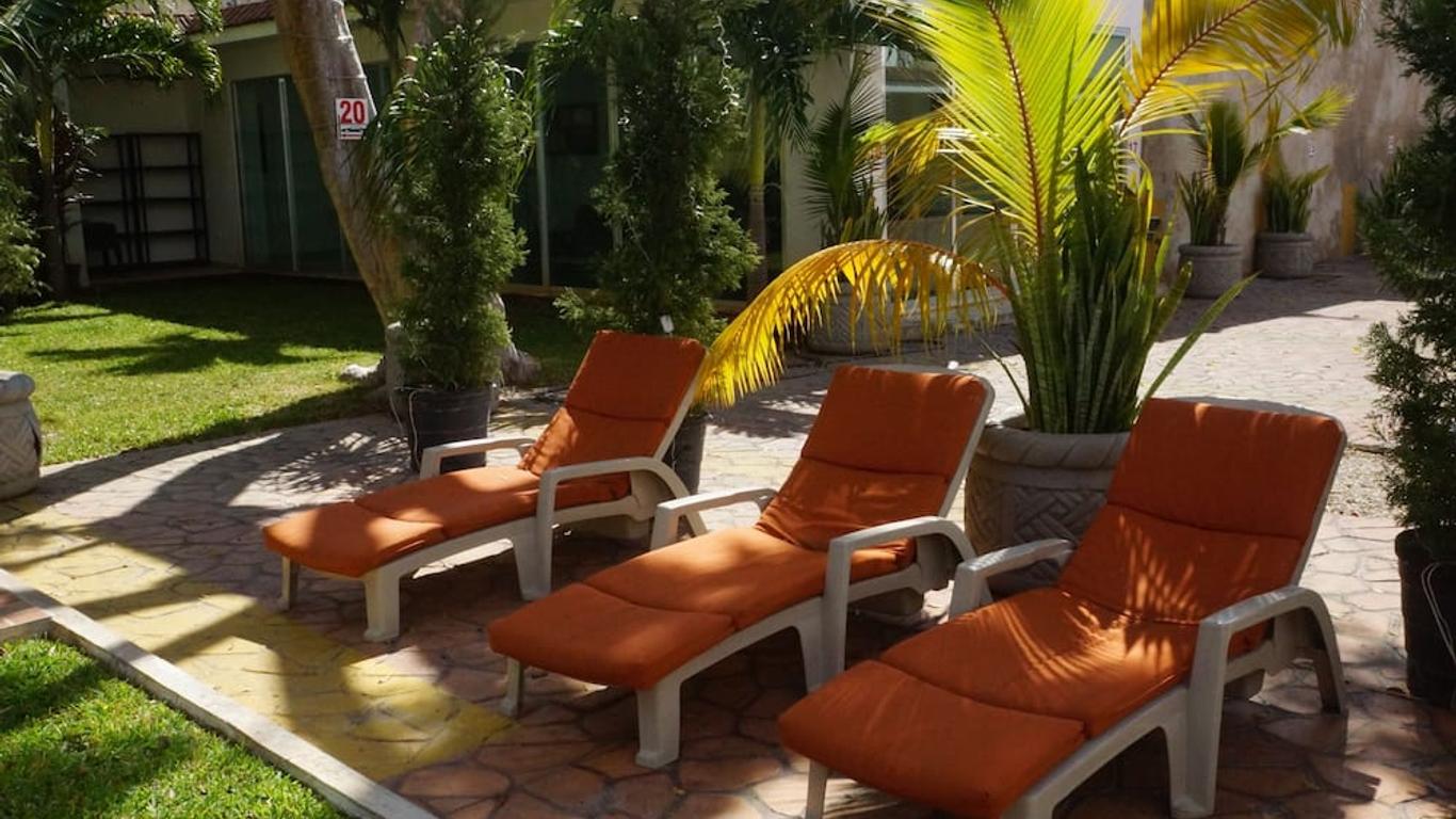 Hotel Las Dalias Inn