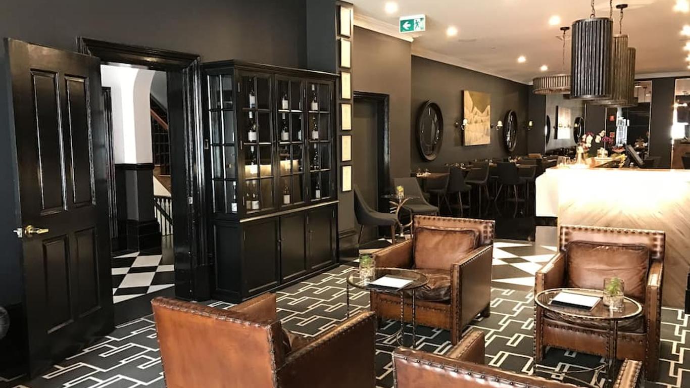 The Macquarie Hobart