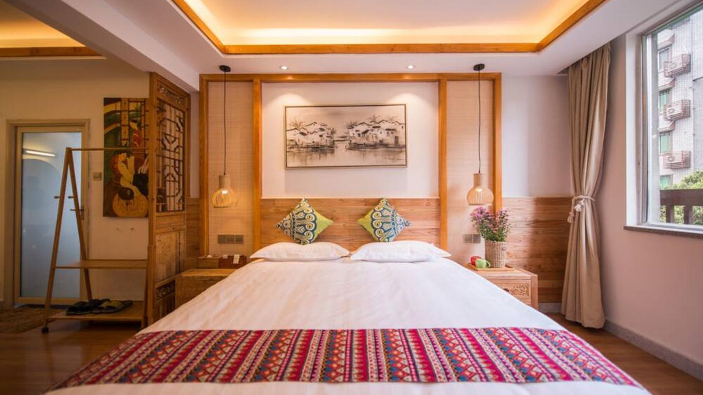 Ming Palace Inn