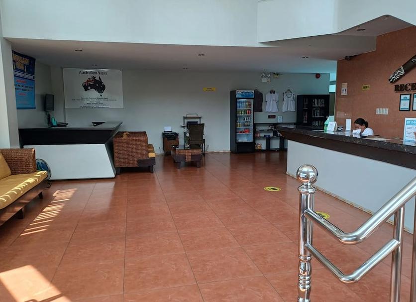 Front desk Photo