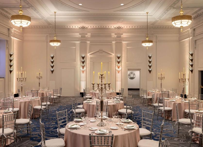 Banquet hall Photo
