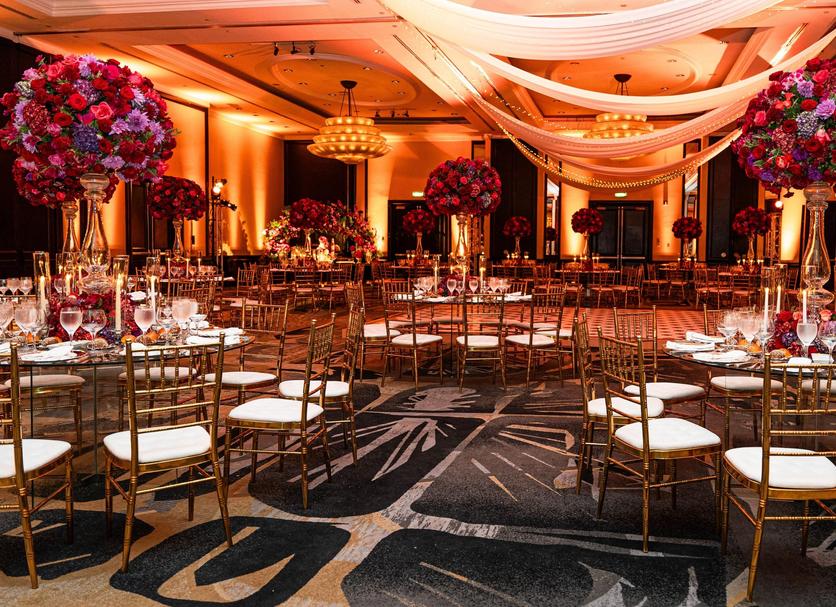 Banquet hall Photo