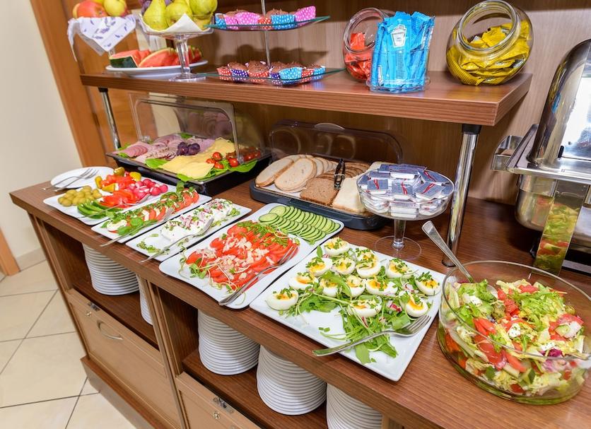 Buffet Photo
