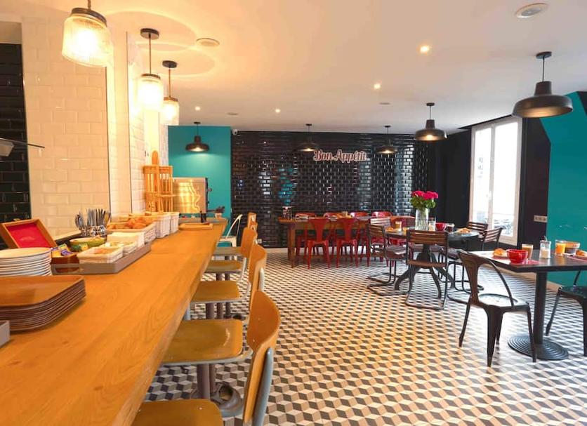 Restaurant Photo