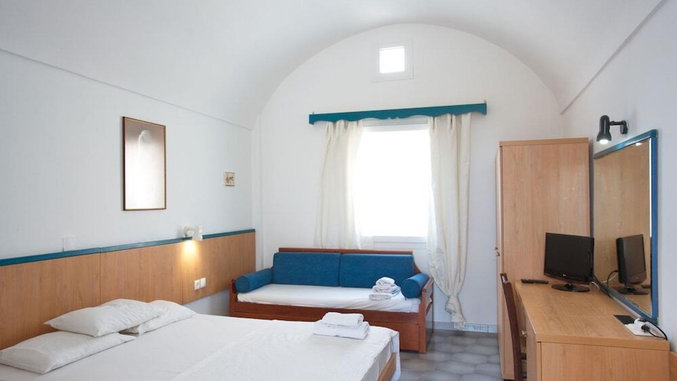 Sunrise Studios Perissa