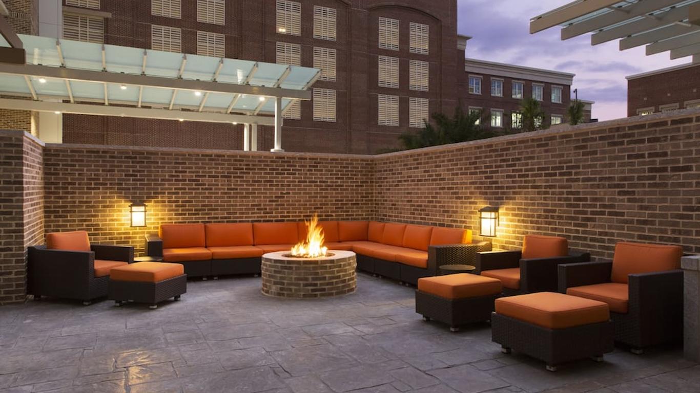 Hyatt Place Charleston/Historic District