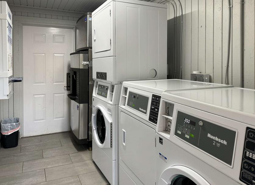 Laundry facility Photo