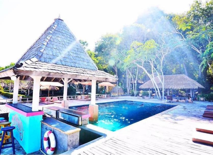 Pool Photo