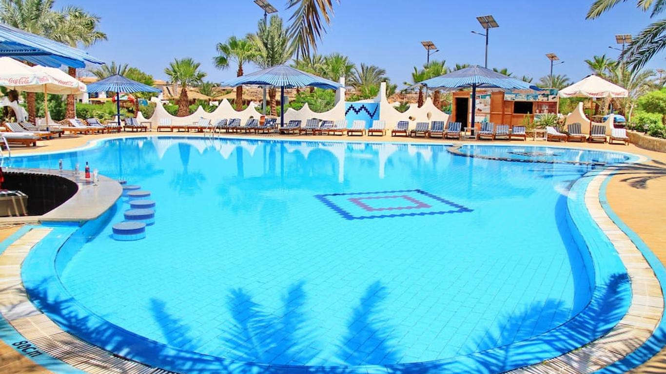 Turquoise Beach Hotel