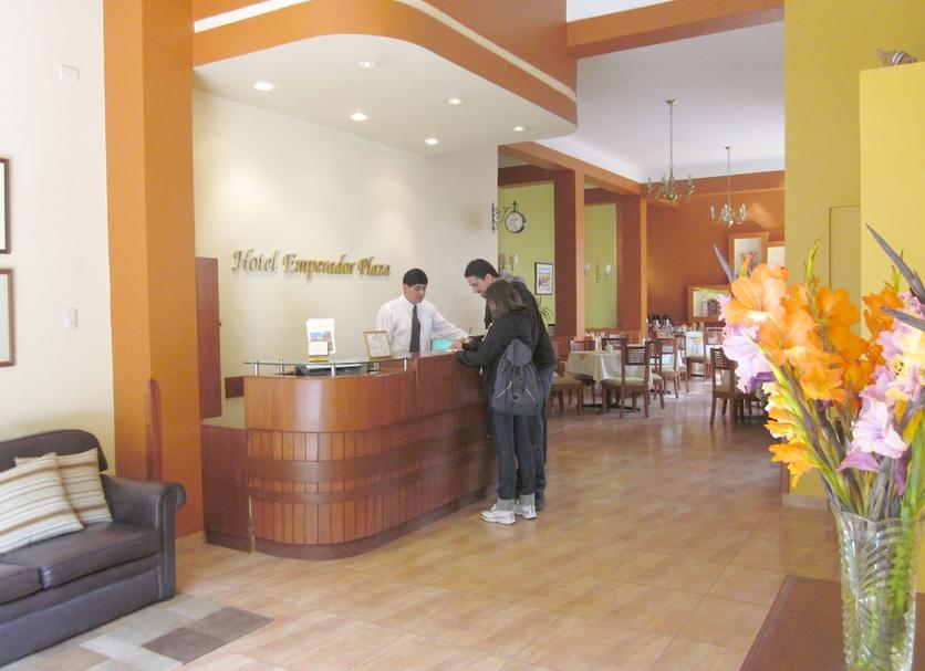 Front desk Photo