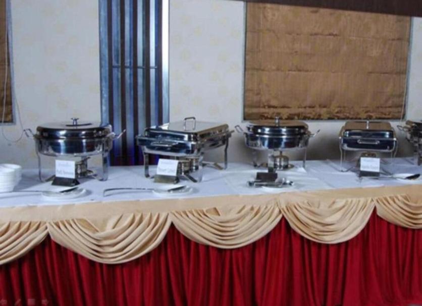 Buffet Photo