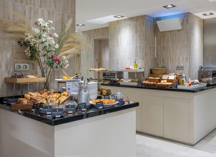 Buffet Photo