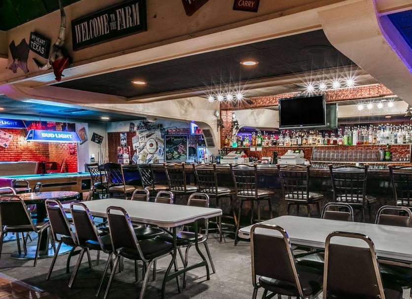 Bar Photo